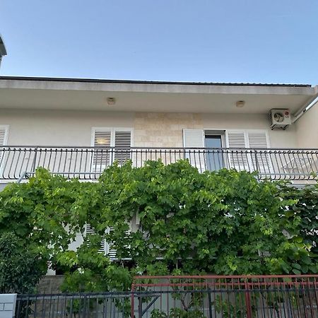 Fili Apartment Водице Екстериор снимка