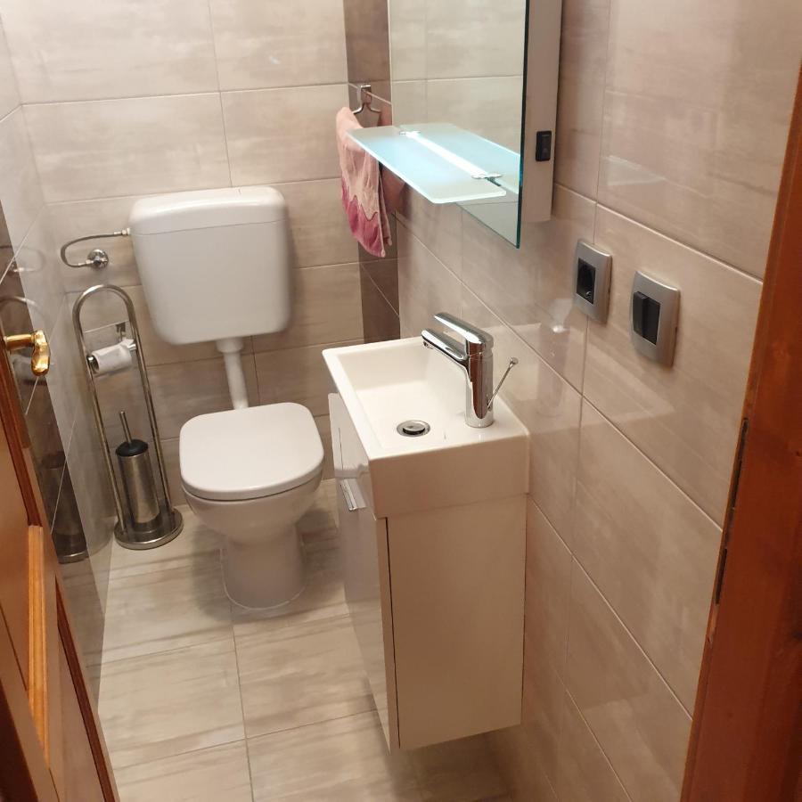 Fili Apartment Водице Екстериор снимка