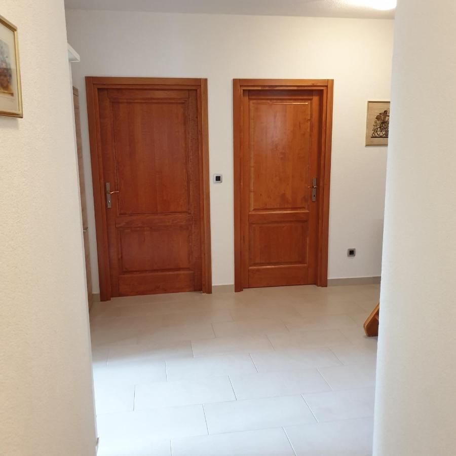 Fili Apartment Водице Екстериор снимка