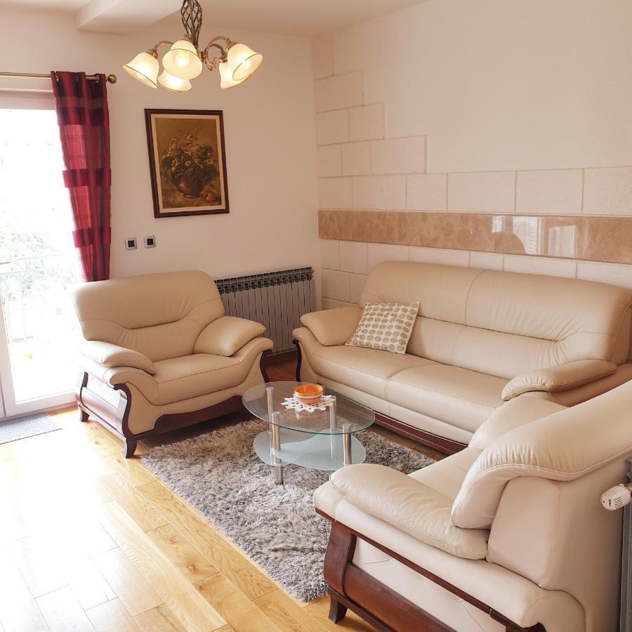 Fili Apartment Водице Екстериор снимка