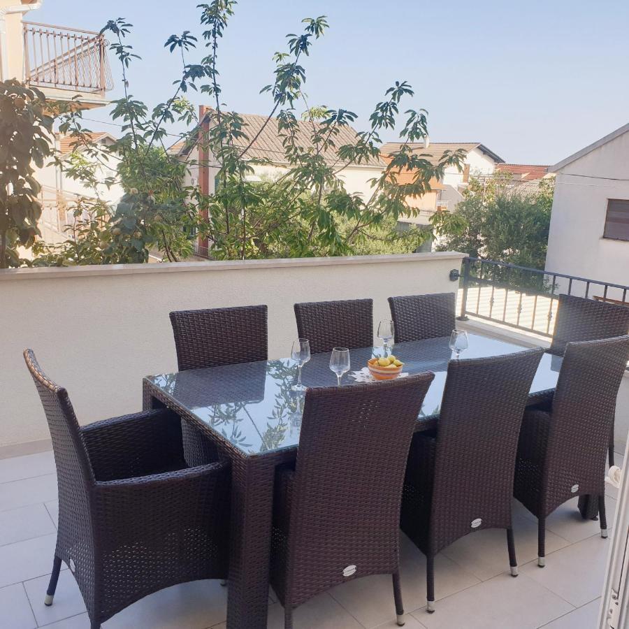 Fili Apartment Водице Екстериор снимка